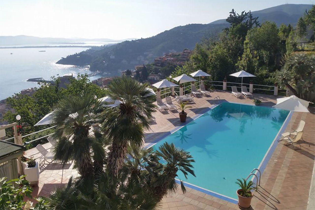 Hotel Vittoria Porto Santo Stefano  Exterior foto